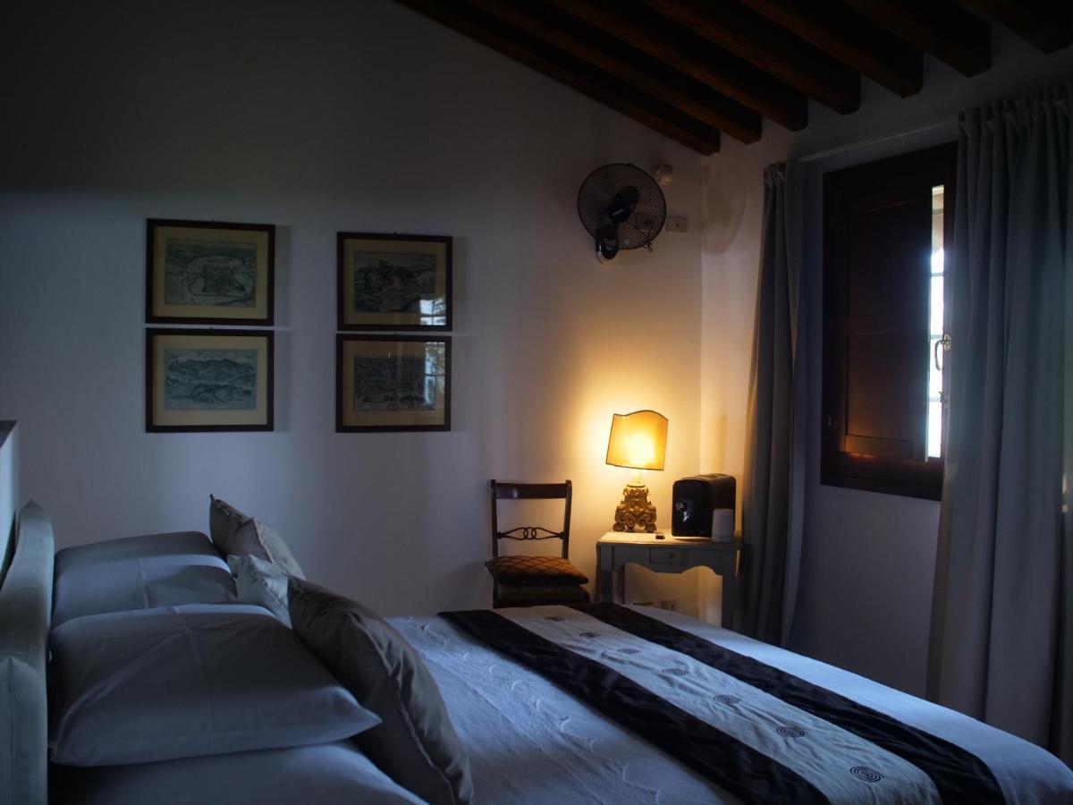 Bed and Breakfast Giardino Di Rebecca à Castiglione di Ravenna Extérieur photo